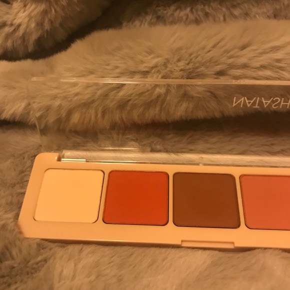 Natasha Denona Peak palette - Picture 2 of 3